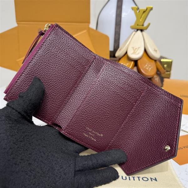 2026122105447429 640